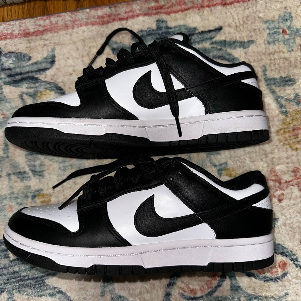 nike panda dunks